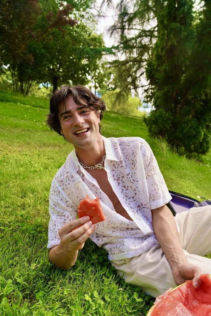 Q&A WITH RISING SENSATION BESSO - EDM